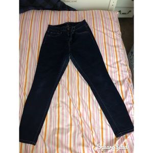 D. Jeans. Skinny jeans